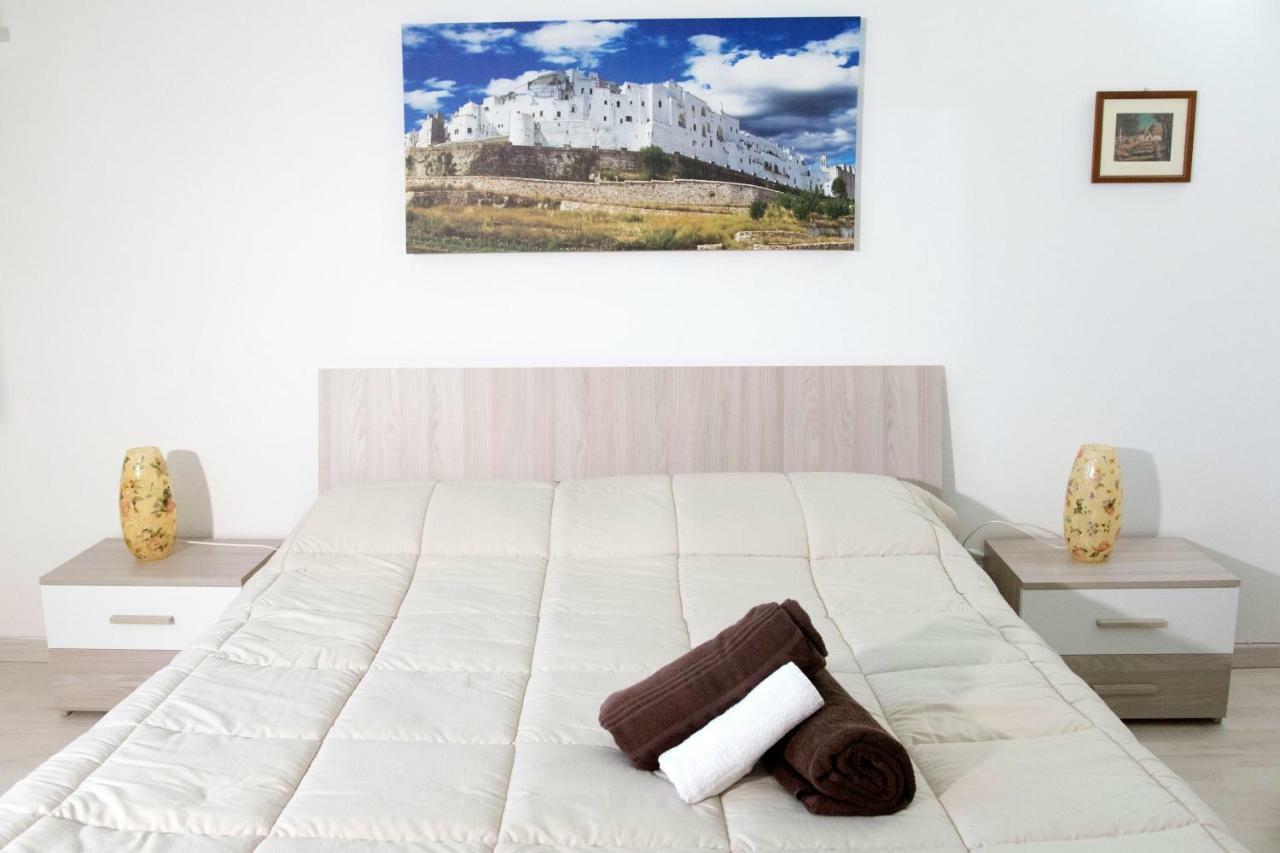 Bed and Breakfast Domus Relax Selva Di Fasano Exterior foto