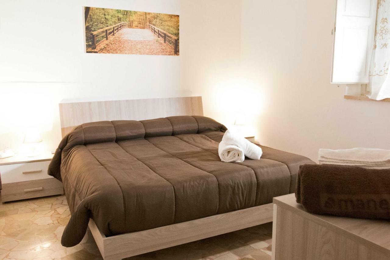Bed and Breakfast Domus Relax Selva Di Fasano Exterior foto
